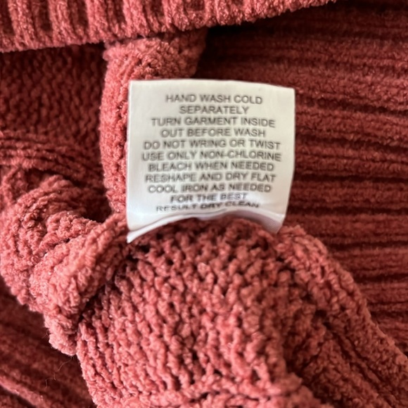 Pink Rose Chenille Sweater - Picture 10 of 10